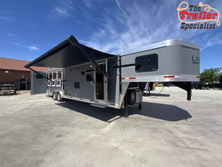 New Horse Trailer