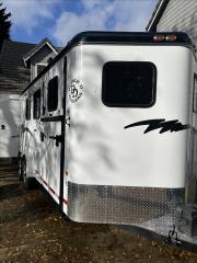 Used Horse Trailer