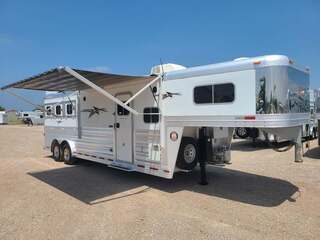 Used Horse Trailer