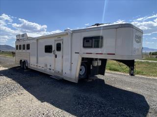Used 2017 Logan Coach