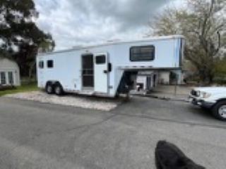 Used Horse Trailer