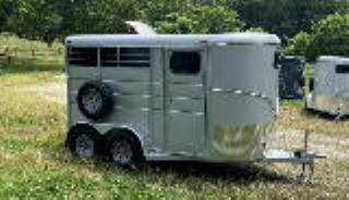 Used Horse Trailer