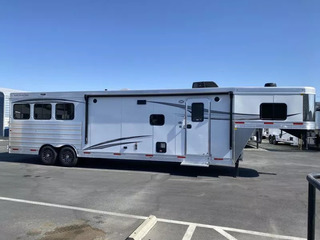 New Horse Trailer