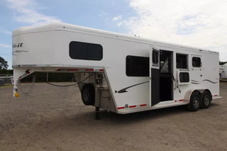 Used Horse Trailer