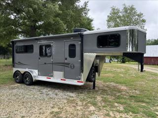 New Horse Trailer