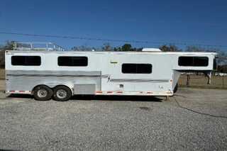 Used Horse Trailer