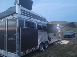 Used Horse Trailer