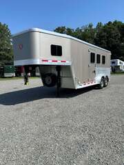 Used Horse Trailer