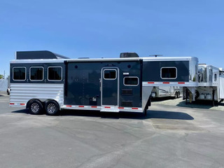 New Horse Trailer