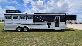 Used Horse Trailer