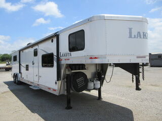 Used Horse Trailer