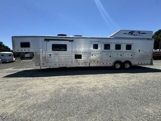 Used Horse Trailer