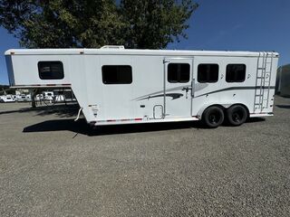 Used Horse Trailer