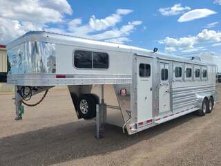 New Horse Trailer