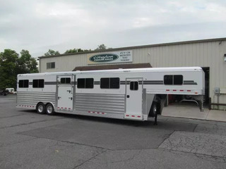 New Horse Trailer