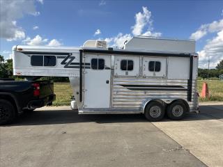Used Horse Trailer
