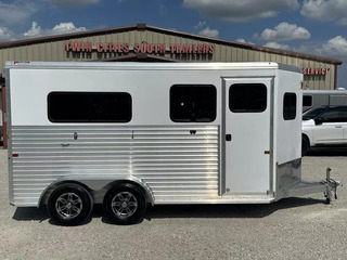 New Horse Trailer