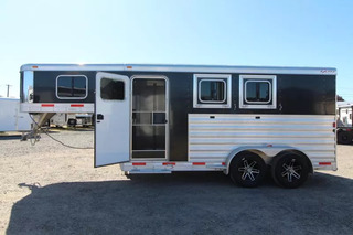 Used Horse Trailer