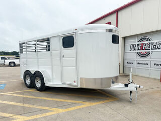 New Horse Trailer