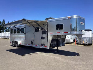 Used Horse Trailer