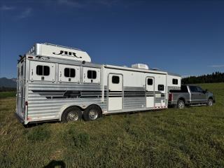 Used Horse Trailer