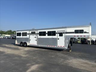 Used Horse Trailer