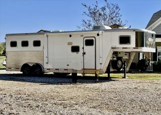 Used Horse Trailer