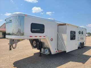Used Horse Trailer