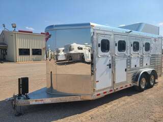 Used Horse Trailer