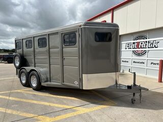 New Horse Trailer