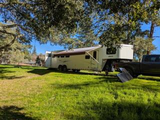 Used 2009 Sundowner Trailers