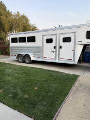 Used Horse Trailer