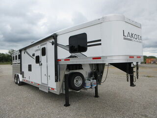 New Horse Trailer