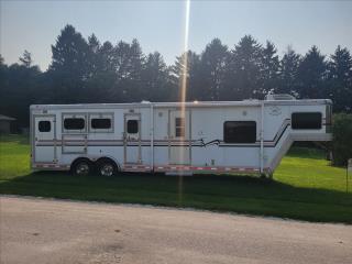 Used Horse Trailer
