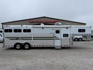 Used Horse Trailer