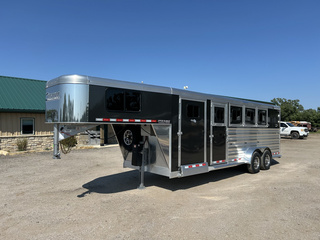 New Horse Trailer