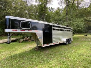 Used Horse Trailer