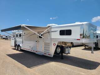 New Horse Trailer