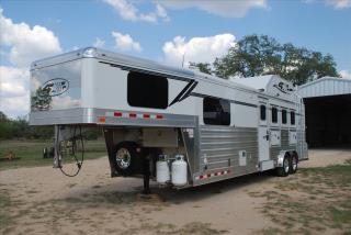 Used Horse Trailer