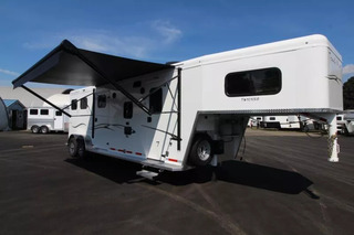New Horse Trailer