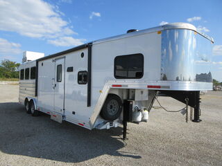 Used Horse Trailer