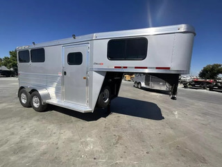 New Horse Trailer