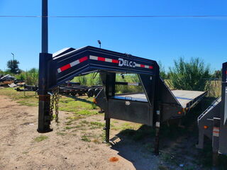 Used Cargo Enclosed