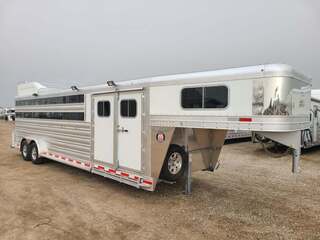 New Horse Trailer