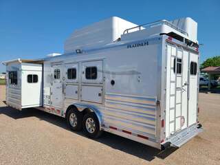 New Horse Trailer