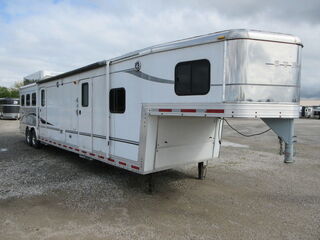 Used Horse Trailer