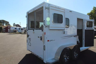 New Horse Trailer