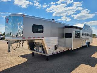 Used Horse Trailer