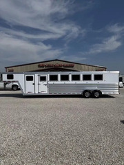 New Horse Trailer