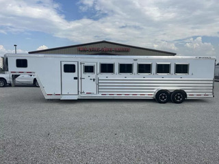 New Horse Trailer